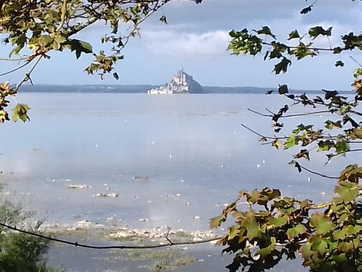 Entre Mont St Michel Et Merveille Gasthof *